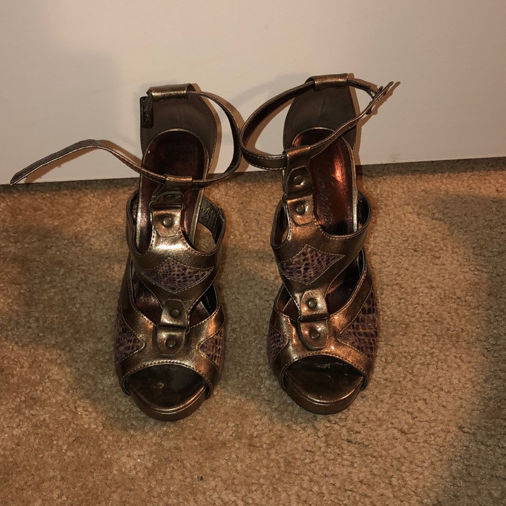 Purple Metallic Snake Skin Heels